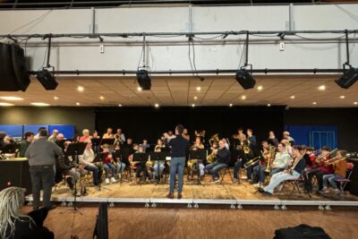 Agrandir l'image 2 sur 6, fenêtre modale